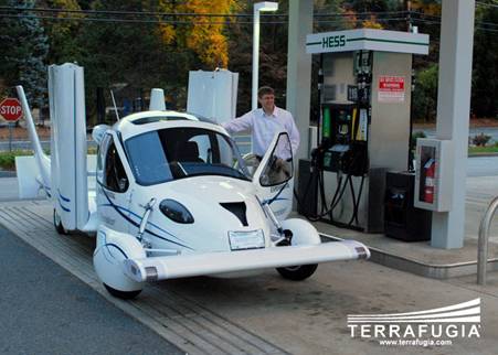 terrafugia flying car